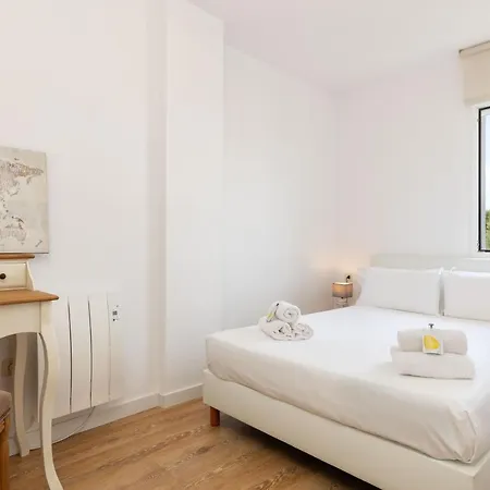 Flateli Port Apartment